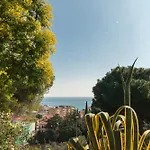 Апартаменты 