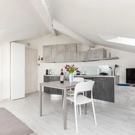 Appartamento The Sea Nook, Il Tuo Angolo Segreto Vista Mare Finale Ligure