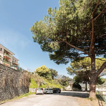 The Sea Nook, Il Tuo Angolo Segreto Vista Mare Appartamento Finale Ligure